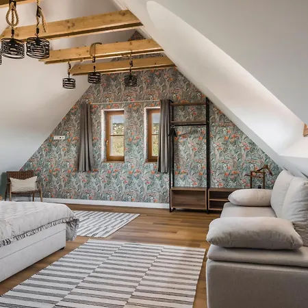 Villa Palo Borbirtok - Bed And Wine Paloznak