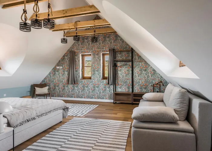 וילה Palo Borbirtok - Bed And Wine פלוזנק